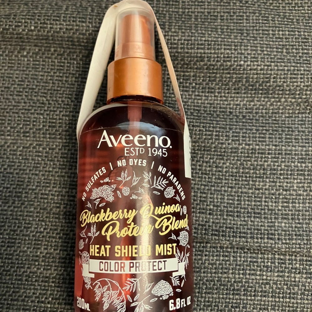 Aveeno Blackberry Quinoa Protein Blend Heat Shield Oil Spray Hair Mist